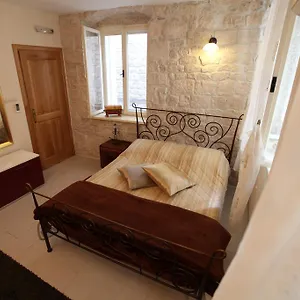 Tragurium & Salona Apartament